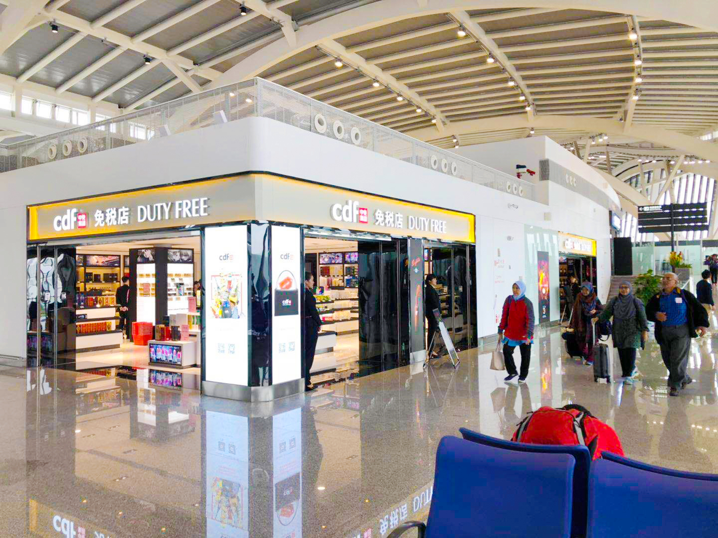桂林两江国际机场T2航站楼免税店图片3.jpg