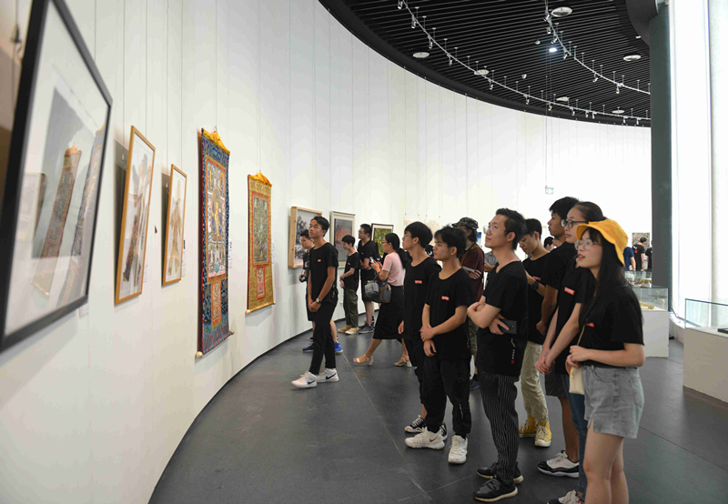 4、展览现场.jpg